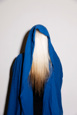 Loeka Horsman fotografie fotograaf Noord-Holland portretfotograaf professional portrait portret portretfotografie kunst art fashion editorial alternative photography Hairy Mary